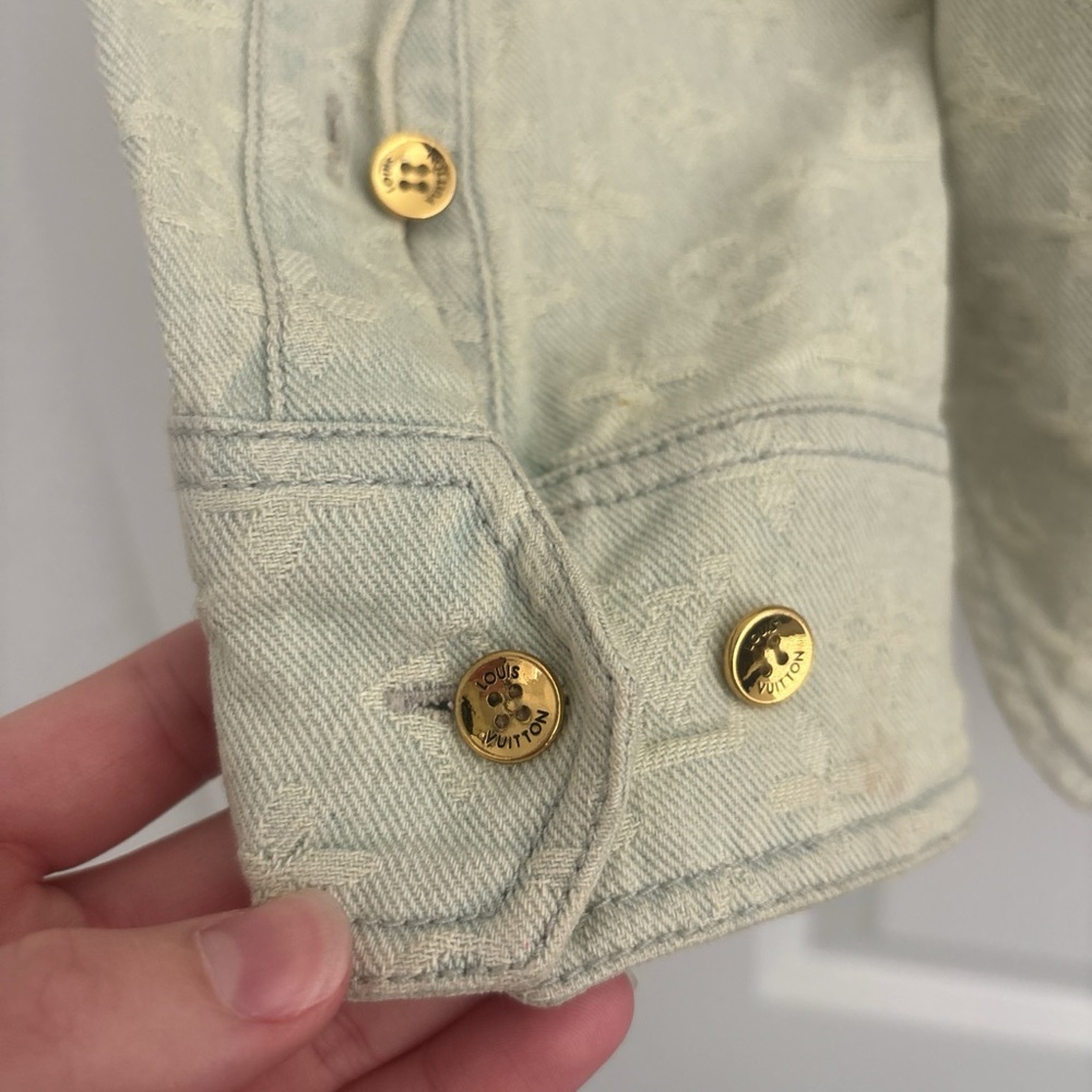 Button up jacket - image 3